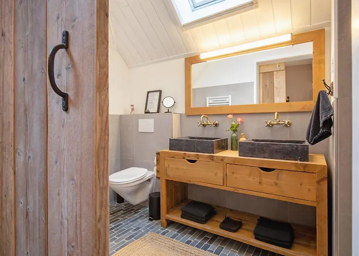 Bed No Breakfast Aan De Stenenplaats Bed and breakfast 3*