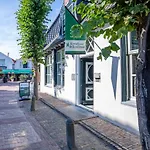 فندق مبيت وإفطار Bed No Breakfast Aan De Stenenplaats 3*