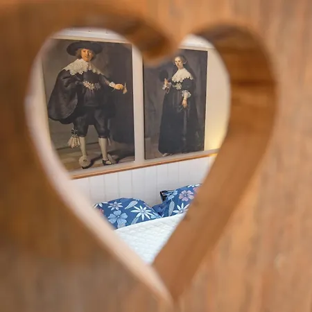 Bed & Breakfast Bed No Breakfast Aan De Stenenplaats Den Burg