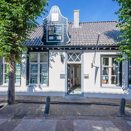 Bed & Breakfast Bed No Breakfast Aan De Stenenplaats